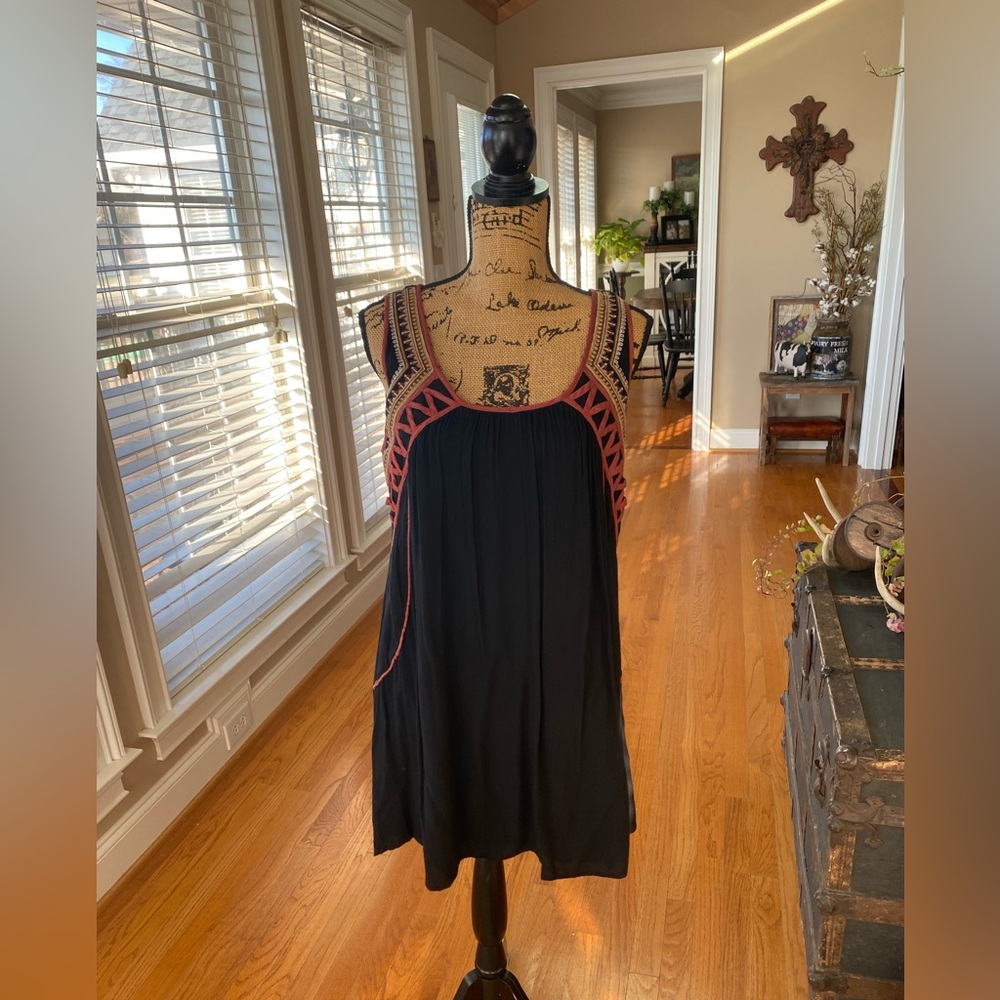 Entro Embroidered Tie Back Dress